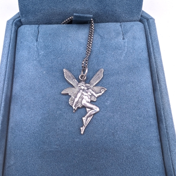 Silver Fairy Necklace - Picture 1 of 4